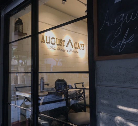 August cafe